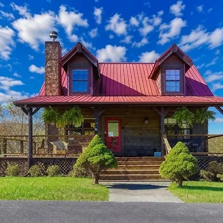 Picture Perfect, Hot Tub, Game Room, Wifi, 1089 Free Tickets Each Paid Day, Dollywood And More